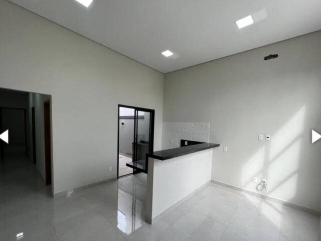 Casa para Venda em Indaiatuba - 3