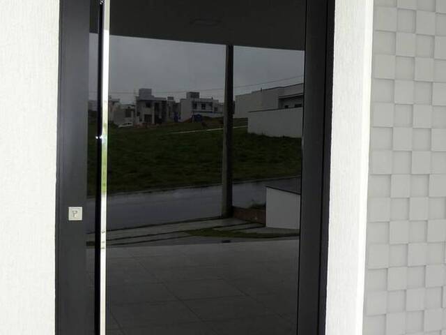 Casa para Venda em Indaiatuba - 2