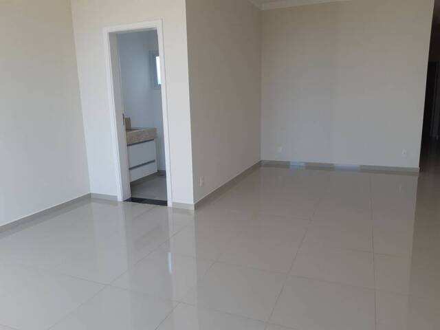 Casa para Venda em Indaiatuba - 4