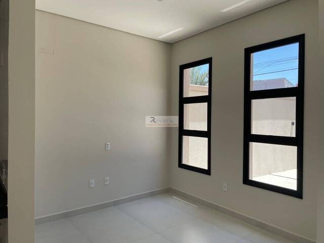 Casa para Venda em Indaiatuba - 2