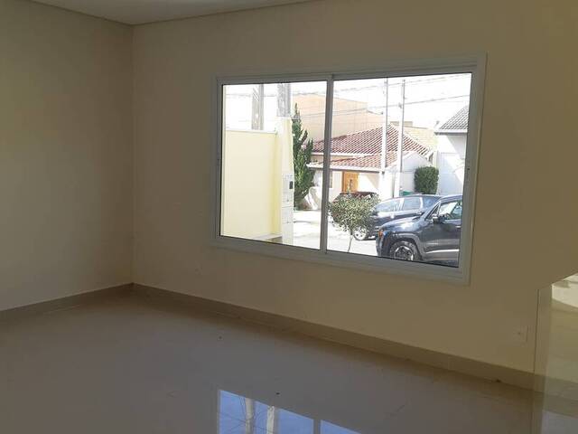 Sobrado para Venda em Indaiatuba - 4