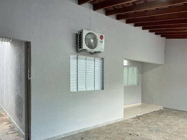 Casa para Venda em Indaiatuba - 4