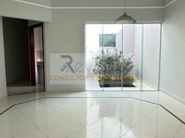 Casa para Venda em Indaiatuba - 2