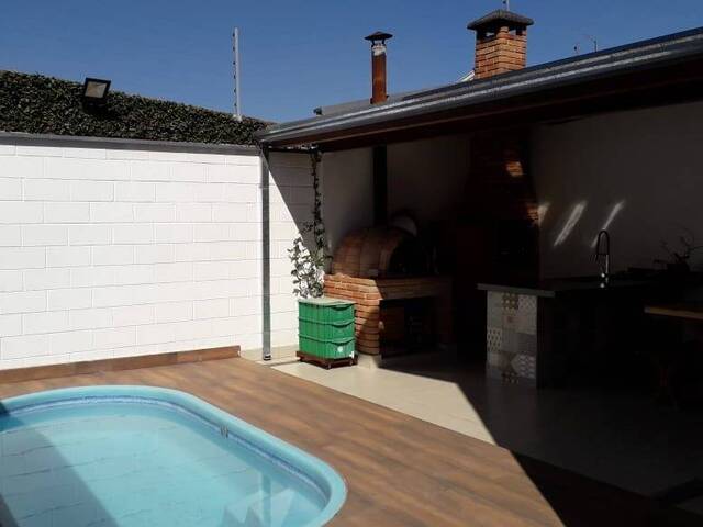 Sobrado para Venda em Indaiatuba - 4