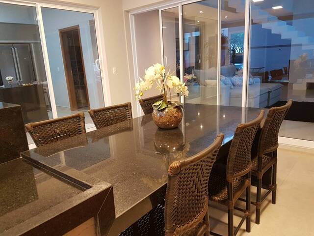 Casa para Venda em Indaiatuba - 4