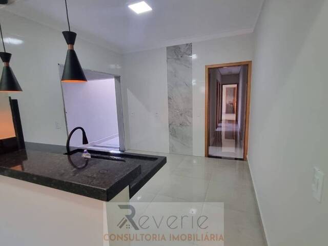 Casa para Venda em Indaiatuba - 3