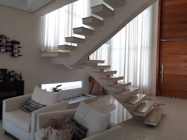 Sobrado para Venda em Indaiatuba - 2