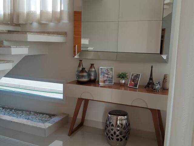 Sobrado para Venda em Indaiatuba - 3