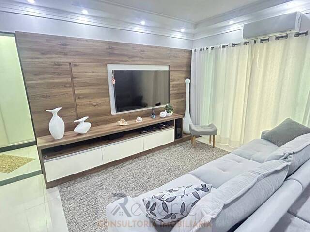 Apartamento para Venda em Praia Grande - 2