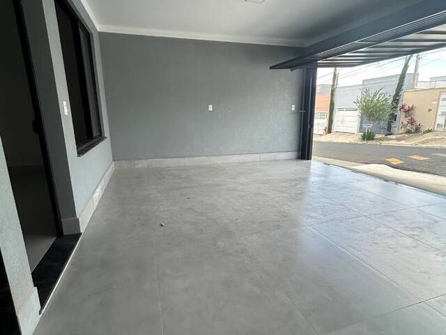 Casa para Venda em Indaiatuba - 2