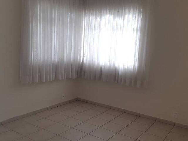 Sobrado para Venda em Indaiatuba - 2