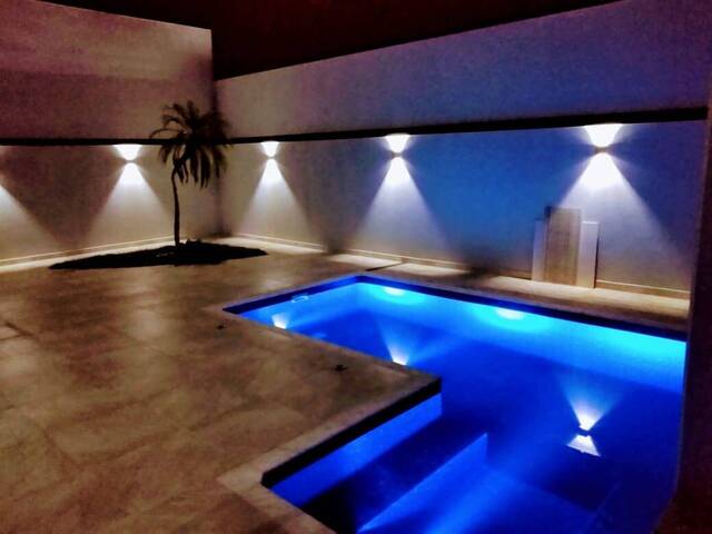 Sobrado para Venda em Indaiatuba - 3