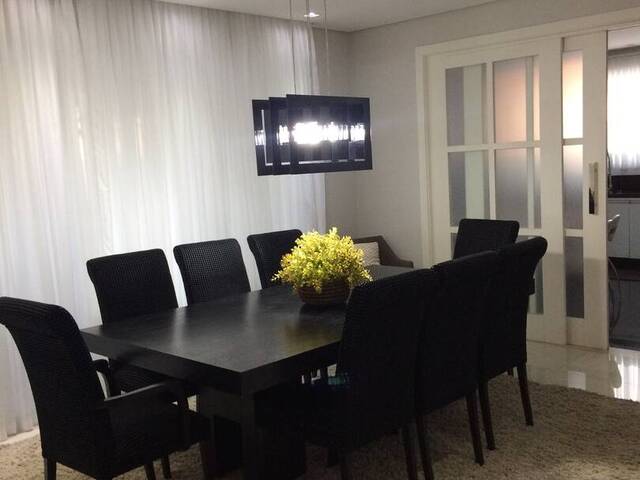 Sobrado para Venda em Indaiatuba - 2