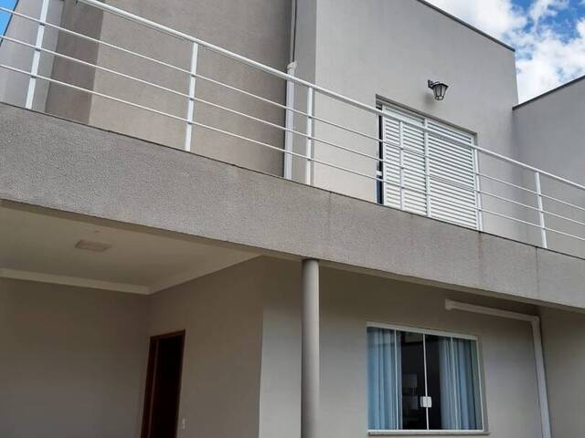 Sobrado para Venda em Indaiatuba - 2