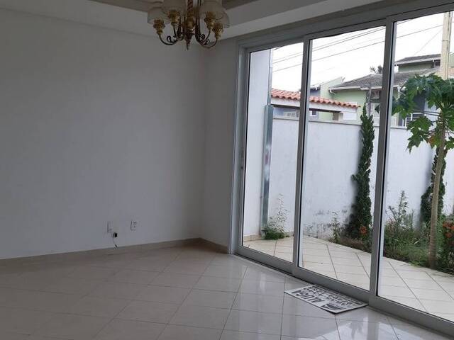 Sobrado para Locação em Indaiatuba - 3