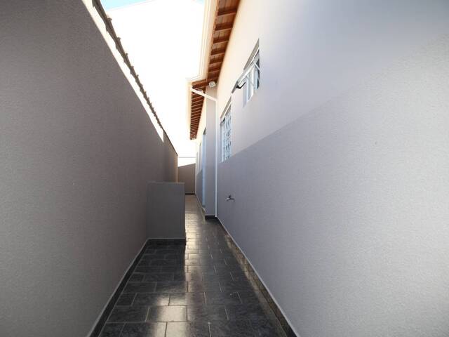 Casa para Venda em Salto - 4