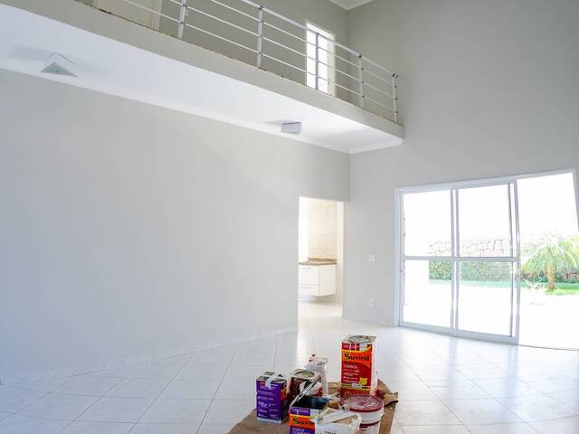 Sobrado para Venda em Indaiatuba - 3