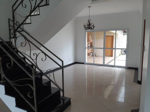 Sobrado para Venda em Indaiatuba - 3