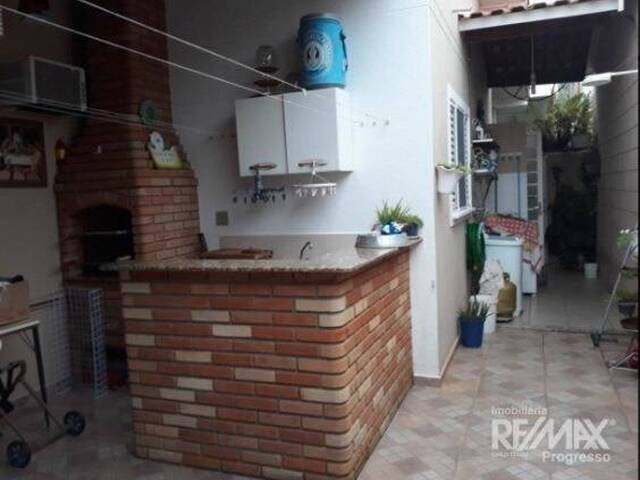 Casa para Locação em Indaiatuba - 2