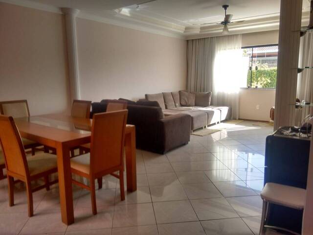 Casa para Venda em Indaiatuba - 2