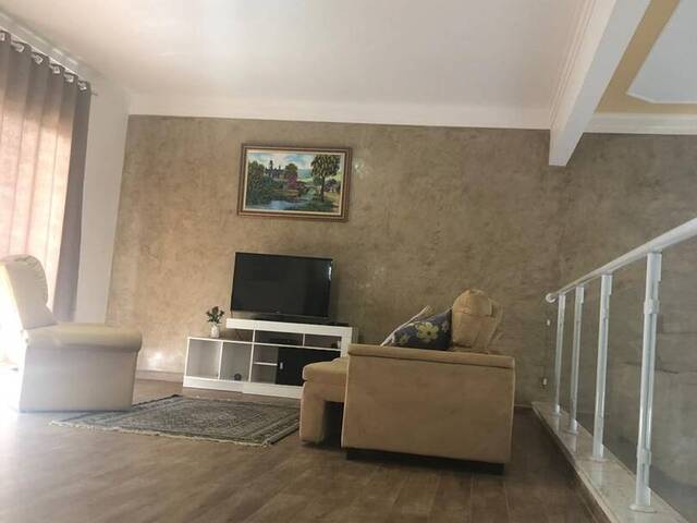 Sobrado para Venda em Indaiatuba - 4