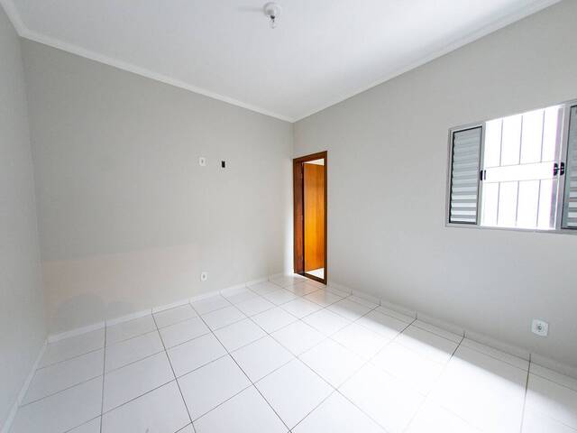 Casa para Venda em Indaiatuba - 4