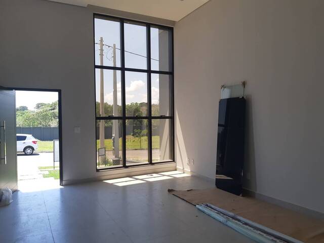 Casa para Venda em Indaiatuba - 2