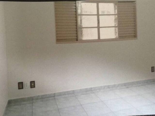 Casa para Locação em Indaiatuba - 5