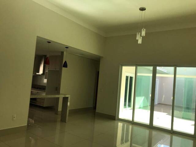 Casa para Venda em Indaiatuba - 4