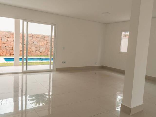 Sobrado para Venda em Indaiatuba - 3