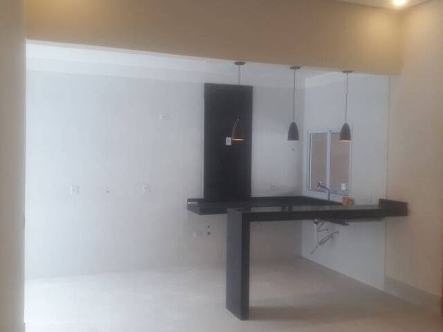 Casa para Venda em Indaiatuba - 4