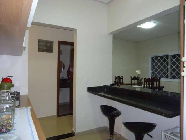 Casa para Venda em Indaiatuba - 3