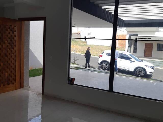 Casa para Venda em Indaiatuba - 3