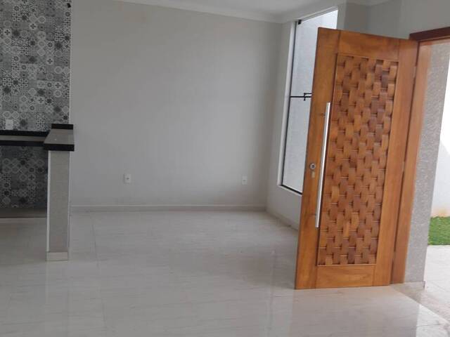 Casa para Venda em Indaiatuba - 4