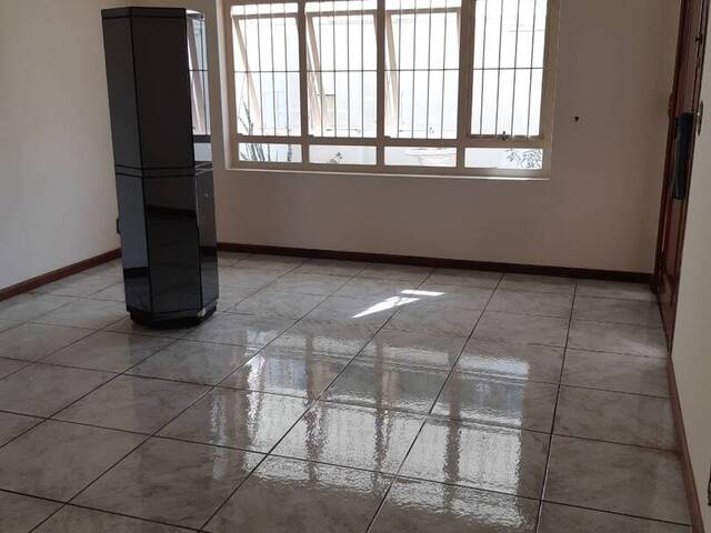 Casa para Locação em Indaiatuba - 2