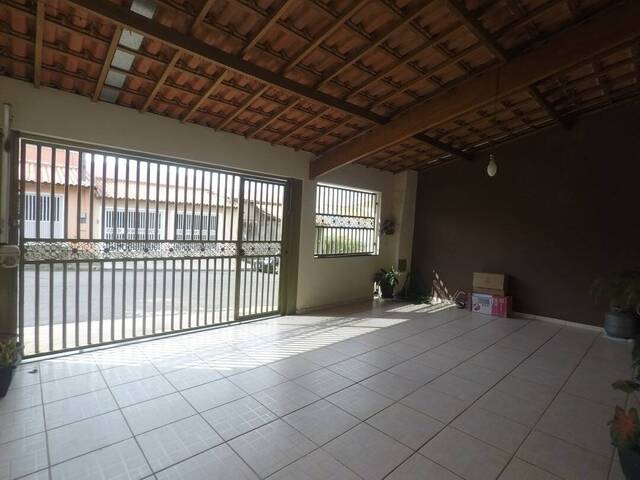 Casa para Venda em Indaiatuba - 2