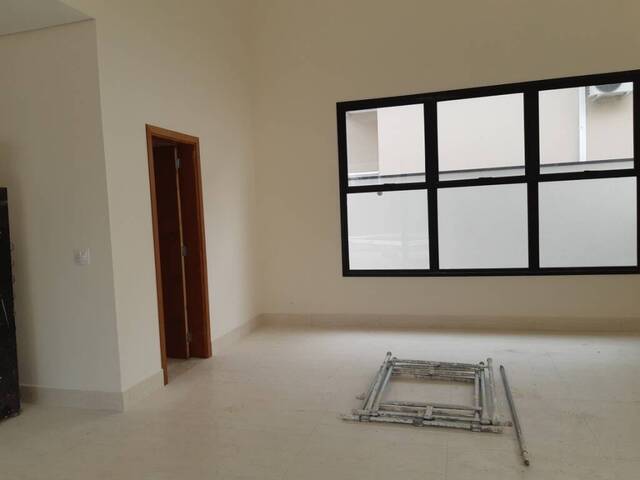 Casa para Venda em Indaiatuba - 4