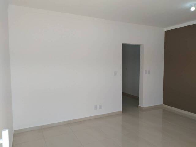 Casa para Venda em Indaiatuba - 4