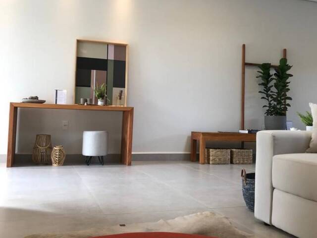 Sobrado para Venda em Indaiatuba - 2