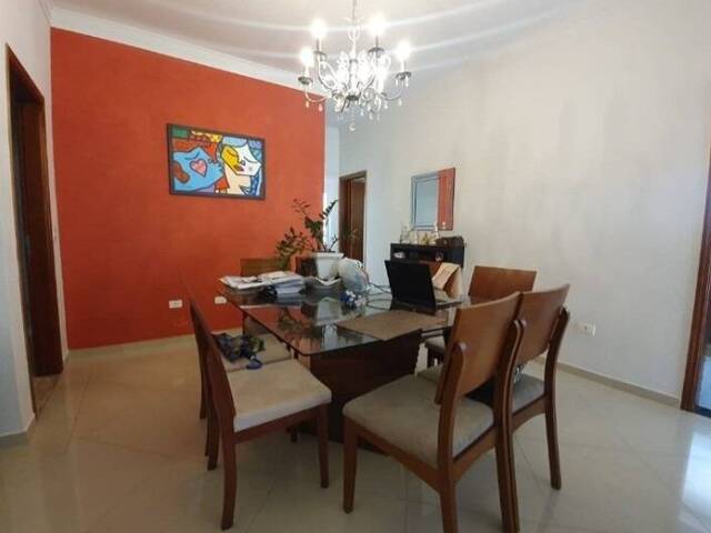 Casa para Venda em Indaiatuba - 4