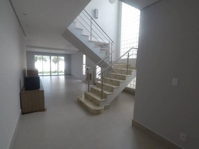 Sobrado para Venda em Indaiatuba - 5