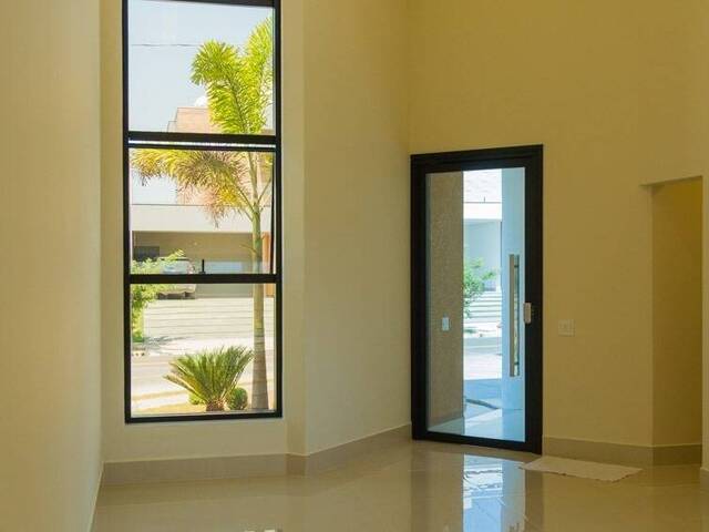 Casa para Venda em Indaiatuba - 2