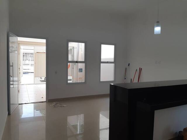 Casa para Venda em Indaiatuba - 4