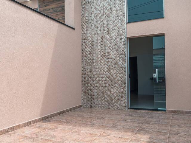 Casa para Venda em Indaiatuba - 2