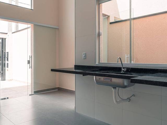 Casa para Venda em Indaiatuba - 4