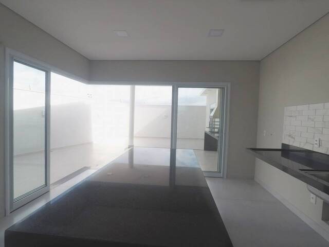 Casa para Venda em Indaiatuba - 4