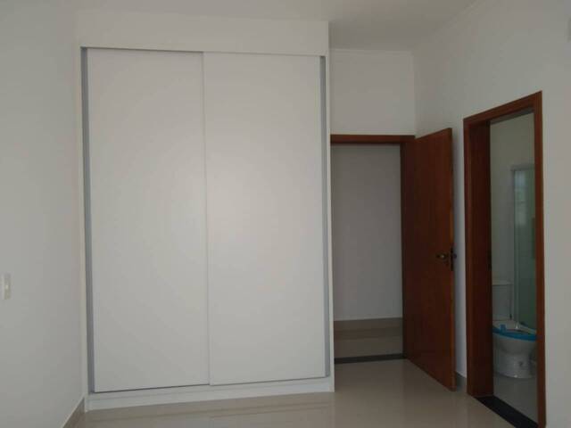 Casa para Venda em Indaiatuba - 4