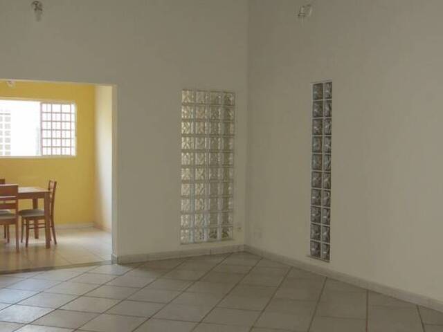 Casa para Venda em Indaiatuba - 4