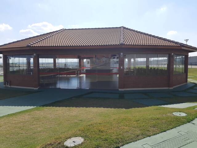 Sobrado para Venda em Indaiatuba - 4