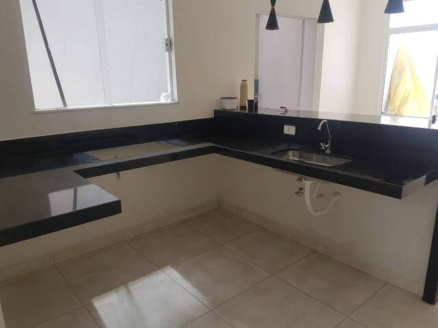 Casa para Venda em Indaiatuba - 4